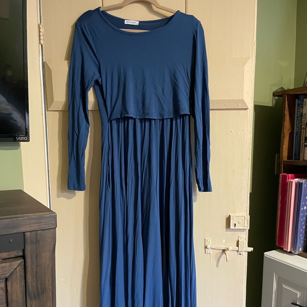 Breastfeeding dress